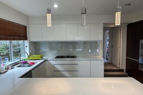 Photo of property in 24 Mulroy Place, Pinehill, Auckland, 0632