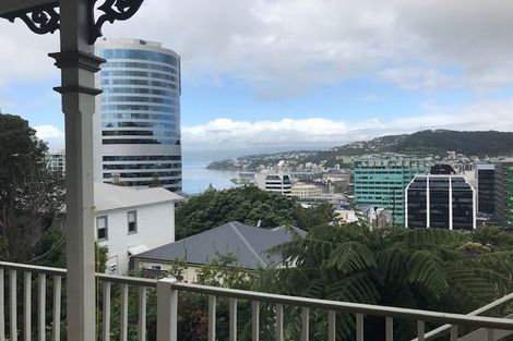 Photo of property in 235 The Terrace, Te Aro, Wellington, 6011