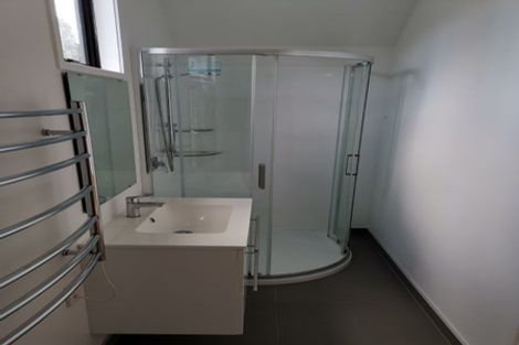 Photo of property in 18 Hobby Avenue, Birkdale, Auckland, 0626