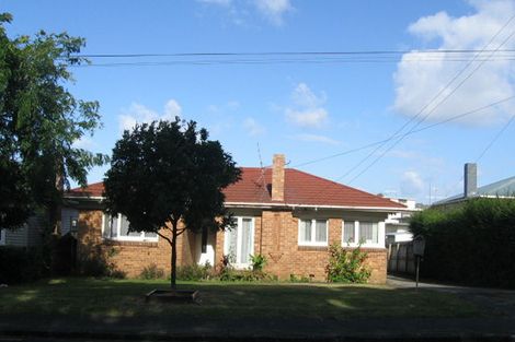 Photo of property in 212 Captain Springs Road, Onehunga, Auckland, 1061