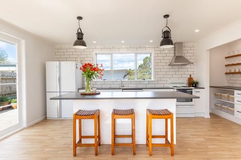 Photo of property in 48 Tay Street, Woodville, 4920