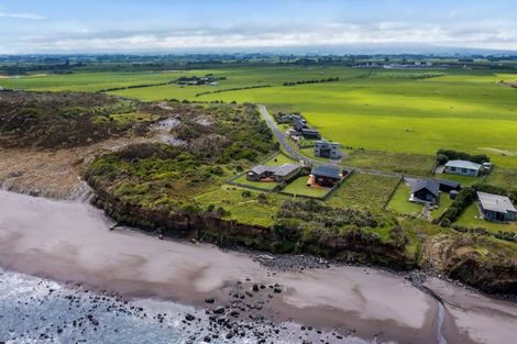 Photo of property in 284 Tai Road, Opunake, 4681