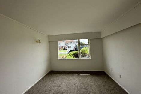 Photo of property in 5 Alexander Avenue, Papatoetoe, Auckland, 2025
