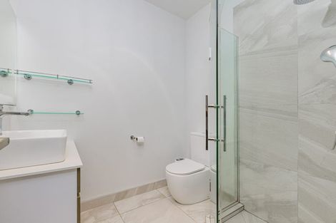 Photo of property in 4 Beardmore Lane, Papakura, 2110