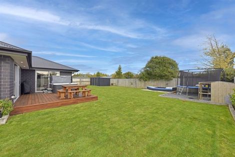 Photo of property in 5 Benjes Place, Woodend, 7610