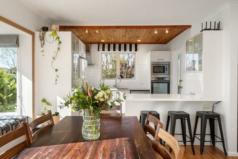 Photo of property in 11 Milton Road, Otumoetai, Tauranga, 3110