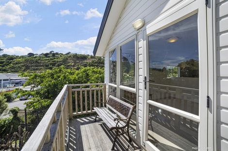 Photo of property in 3c Corlett Street, Johnsonville, Wellington, 6037