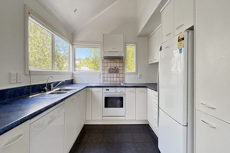 Photo of property in 1/86 Oaktree Avenue, Browns Bay, Auckland, 0630