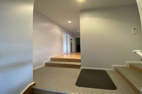 Photo of property in 17 Law Lane, Mount Pleasant, Christchurch, 8081