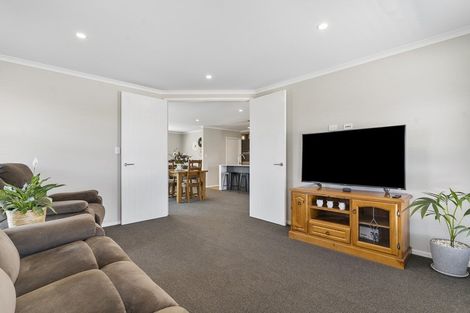 Photo of property in 9 Mervyn Brown Place, Solway, Masterton, 5810