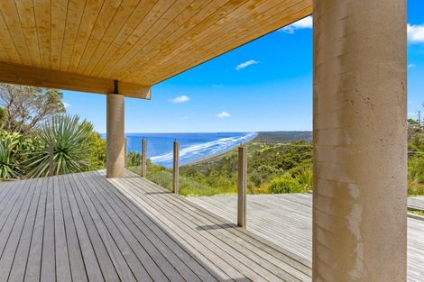 Photo of property in 381 Oaia Road, Muriwai, Waimauku, 0881