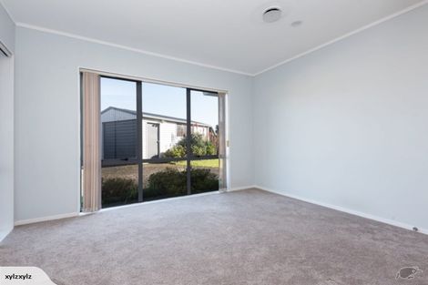 Photo of property in 18 Nedlands Place, Burswood, Auckland, 2013