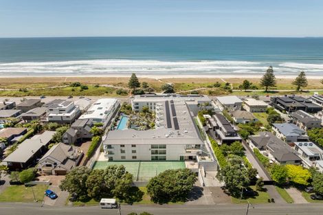 Photo of property in 111/136 Marine Parade, Mount Maunganui, 3116
