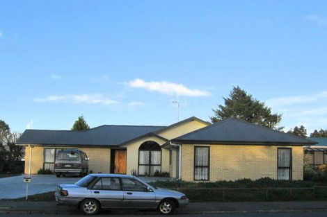 Photo of property in 12 Walker Terrace, Dinsdale, Hamilton, 3204