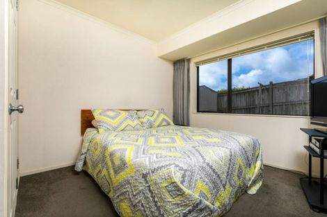 Photo of property in 93 Te Wharau Drive, Greenhithe, Auckland, 0632