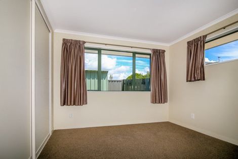 Photo of property in 100 Queen Street, Westport, 7825