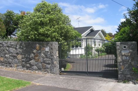 Photo of property in 184 Campbell Road, Greenlane, Auckland, 1061