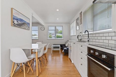 Photo of property in 453 Fraser Street, Parkvale, Tauranga, 3112