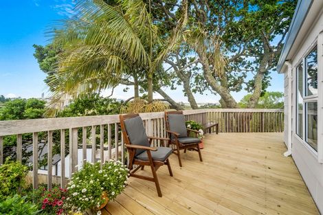 Photo of property in 2/63 College Road, Northcote, Auckland, 0627