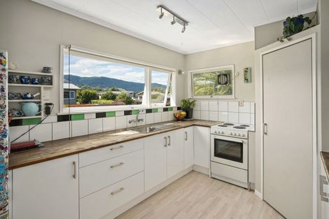 Photo of property in 3 Kent Street, Stoke, Nelson, 7011