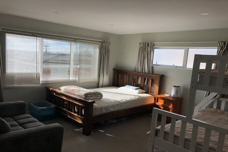 Photo of property in 32a Coronation Road, Hillcrest, Auckland, 0627