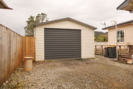 Photo of property in 95 Marlborough Street, Greymouth, 7805