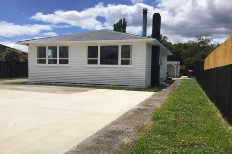 Photo of property in 33 Meadowbank Crescent, Fordlands, Rotorua, 3015