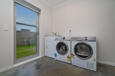 Photo of property in 49 Longreach Drive, Cooks Beach, Whitianga, 3591