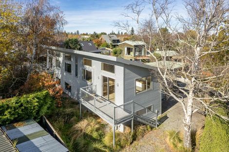 Photo of property in 1 Farquhar Place, Methven, 7730