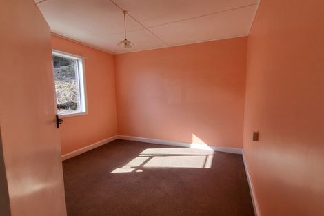 Photo of property in 26 Puketahi Street, Greymouth, 7805