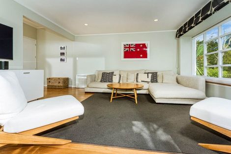 Photo of property in 54 Braemar Road, Castor Bay, Auckland, 0620