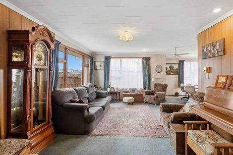Photo of property in 48 Milton Place, Gore, 9710