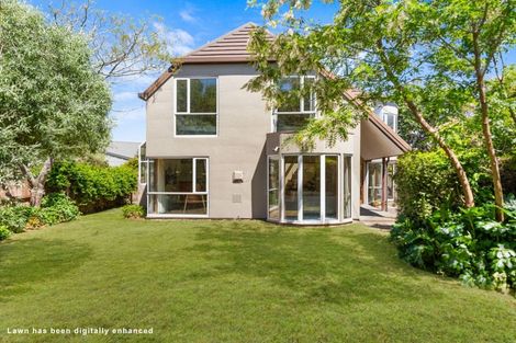 Photo of property in 11 Brockhall Lane, Avonhead, Christchurch, 8042