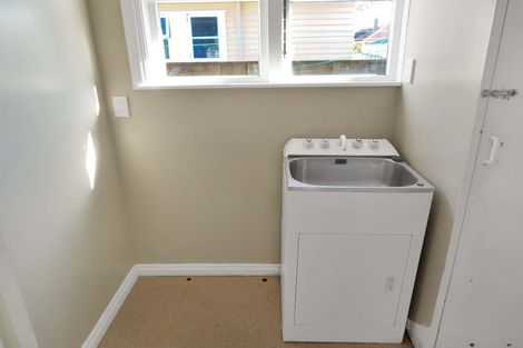 Photo of property in 10 Dempsey Street, Naenae, Lower Hutt, 5011