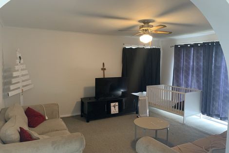 Photo of property in 18 Madill Street, Tuakau, 2121