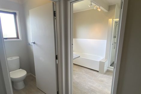 Photo of property in 6 Barnhill Crescent, Pahurehure, Papakura, 2113