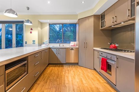 Photo of property in 138 Renown Road, Raumati South, Paraparaumu, 5032