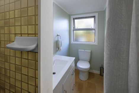 Photo of property in 9 Khouri Avenue, Karori, Wellington, 6012