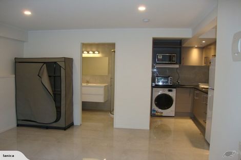 Photo of property in 1/36 Palliser Lane, Browns Bay, Auckland, 0630