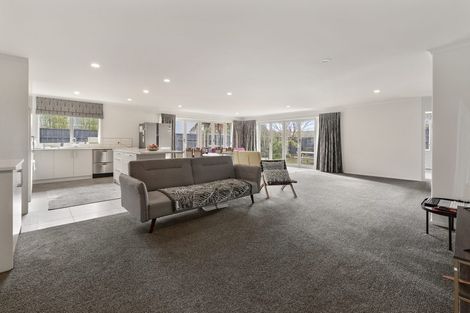 Photo of property in 9 Holland Street, Glenholme, Rotorua, 3010