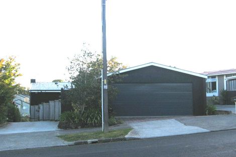 Photo of property in 11a Blackett Crescent, Meadowbank, Auckland, 1072