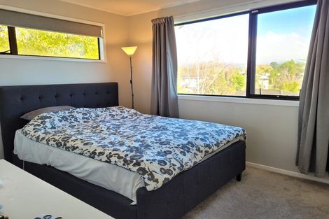 Photo of property in 89 Solar Road, Glen Eden, Auckland, 0602