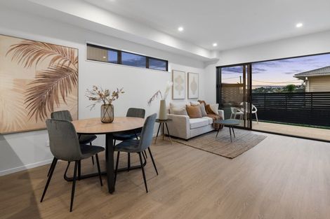 Photo of property in 21d Neal Avenue, Glenfield, Auckland, 0629