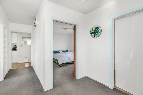 Photo of property in 73 Bentley Street, Russley, Christchurch, 8042