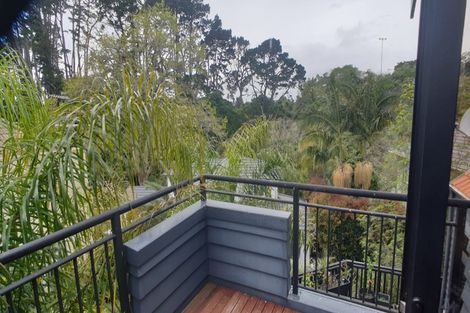 Photo of property in 28 Waterview Downs, Waterview, Auckland, 1026