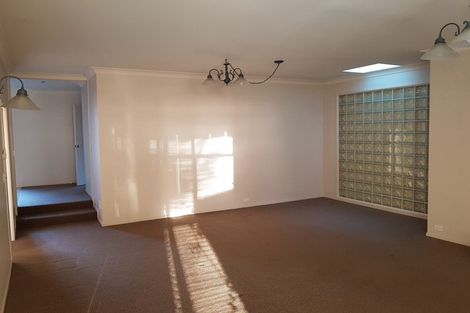Photo of property in 11 Isherwood Place, Saint Johns, Auckland, 1072