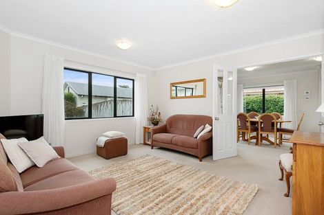 Photo of property in 12 Buckingham Place, Rototuna North, Hamilton, 3210