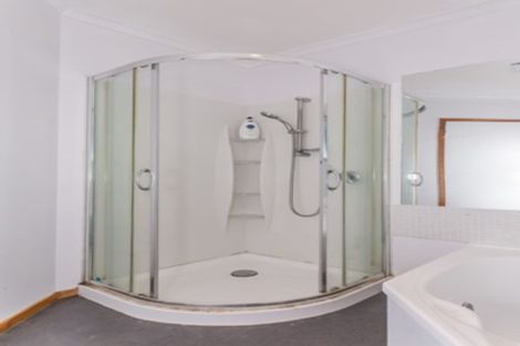 Photo of property in 40 Himatangi Street, Himatangi Beach, Foxton, 4891