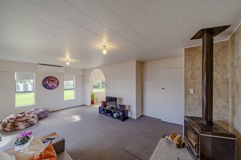 Photo of property in 32 Henderson Street, Otane, 4202