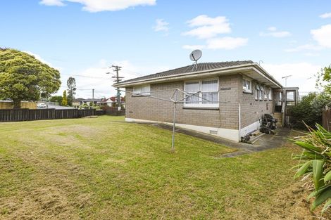 Photo of property in 1/93 Kenderdine Road, Papatoetoe, Auckland, 2025
